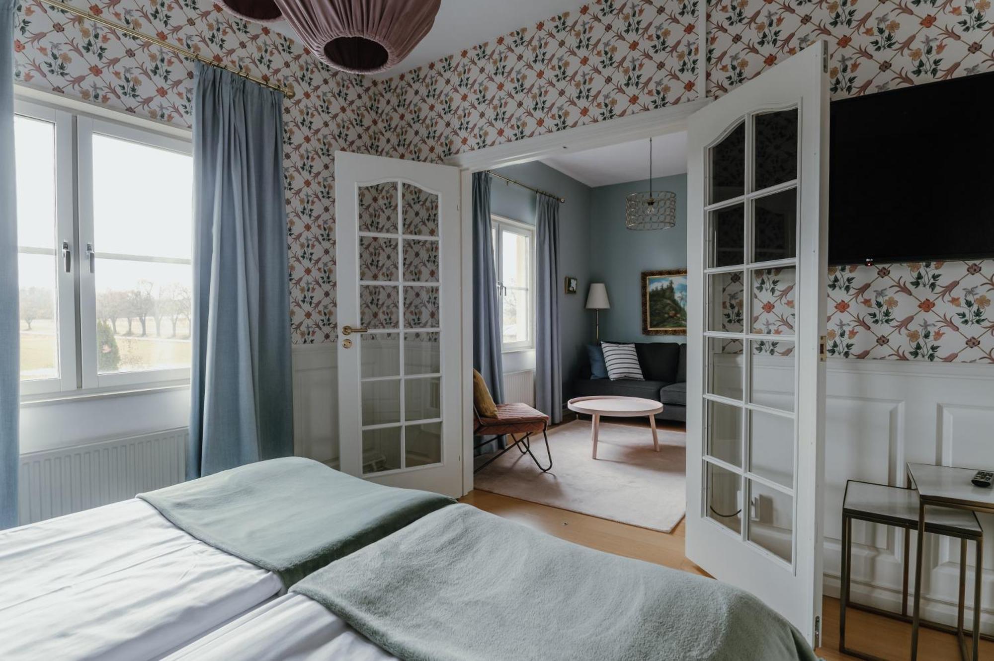 ホテル Haga Slott Enköping エクステリア 写真
