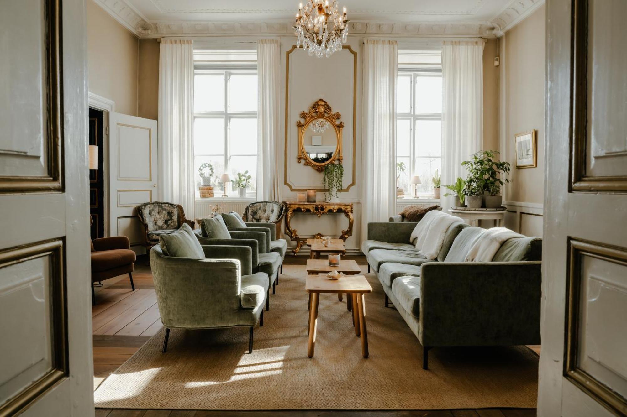 ホテル Haga Slott Enköping エクステリア 写真